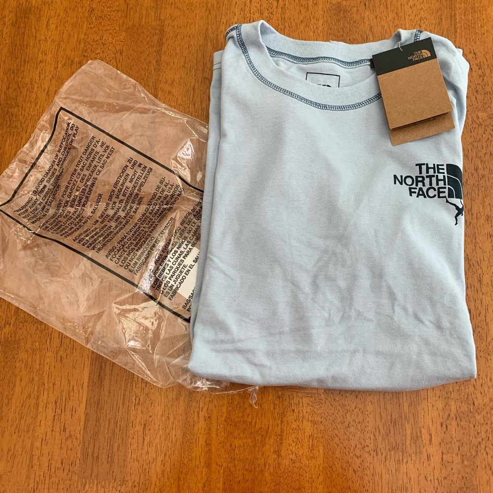 The North Face Mens Blue Climber Tee (NWT)
